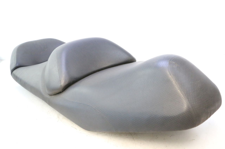 photo de SELLE HONDA FJS SILVER WING SILVERWING 400 (2005 - 2008) - Détails caractéristiques