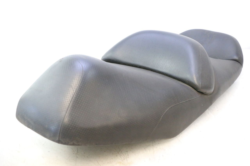 photo de SELLE HONDA FJS SILVER WING SILVERWING 400 (2005 - 2008) - Photo complémentaire