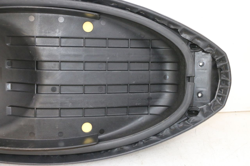 photo de SELLE MBK FLAME X 125 (2007 - 2016) - Gros plan technique