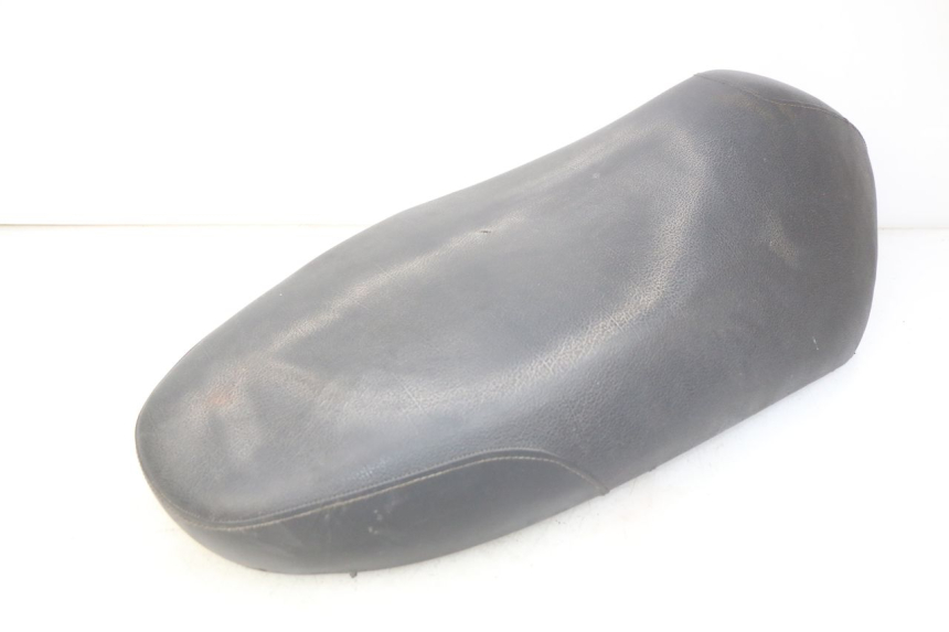 photo de SELLE PIAGGIO FLY 4T 50 (2013 - 2017) - Gros plan technique