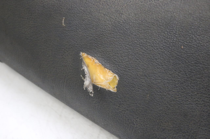 photo de SELLE PIAGGIO FLY 4T 50 (2013 - 2017) - Marquages et références