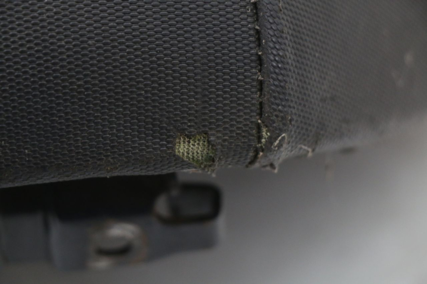 photo de SELLE PIAGGIO FLY 4T 50 (2004 - 2010) - Vue rapprochée