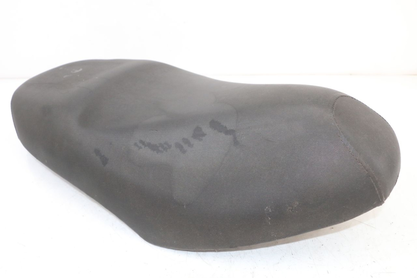 photo de SELLE PIAGGIO FLY 4T 50 (2004 - 2010) - Autre angle de vue