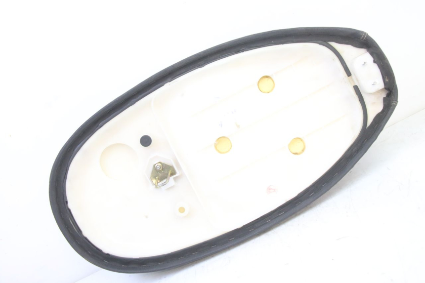 photo de SELLE VENESI FLY RETRO 4T 50 (2020 - 2025) - Vue d’ensemble