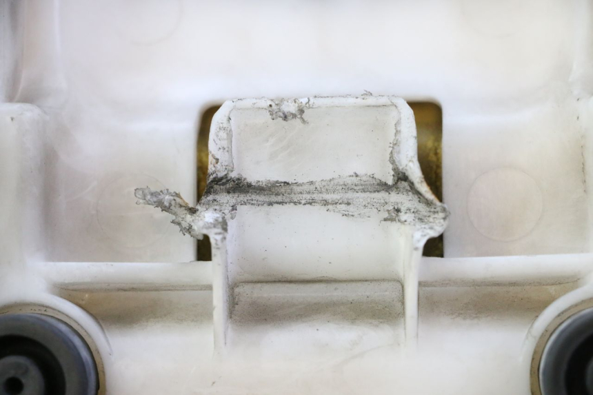 photo de SELLE YAMAHA FZ6 FAZER S2 600 (2007 - 2011) - Zoom état d’usage