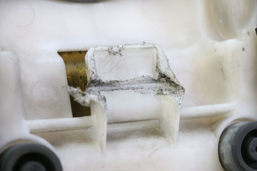 photo de SELLE YAMAHA FZ6 FAZER S2 600 (2007 - 2011) - Autre angle de vue