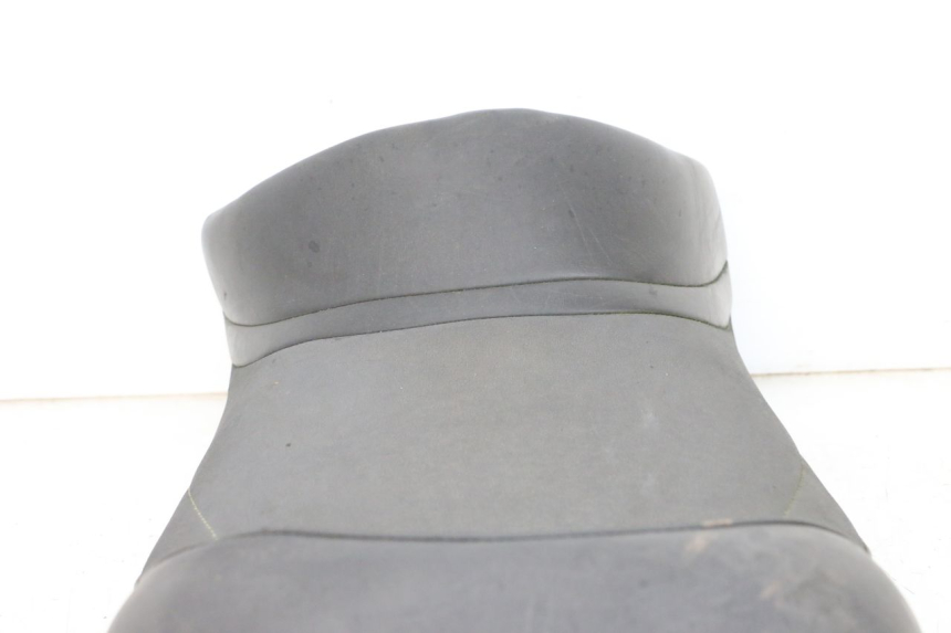 photo de SELLE YAMAHA FZ6 N FAZER 600 (2004 - 2006) - Détail de la pièce