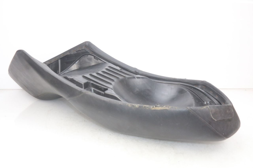 photo de SELLE PEUGEOT GEOPOLIS 400 (2007 - 2013) - État de surface