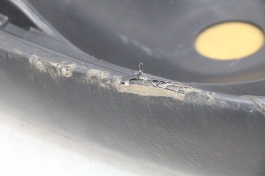 photo de SELLE PEUGEOT GEOPOLIS 400 (2007 - 2013) - Marquages et références