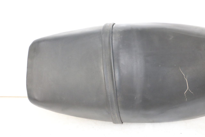 photo de Seat HYOSUNG GF 125 (2001 - 2005) - Vue rapprochée