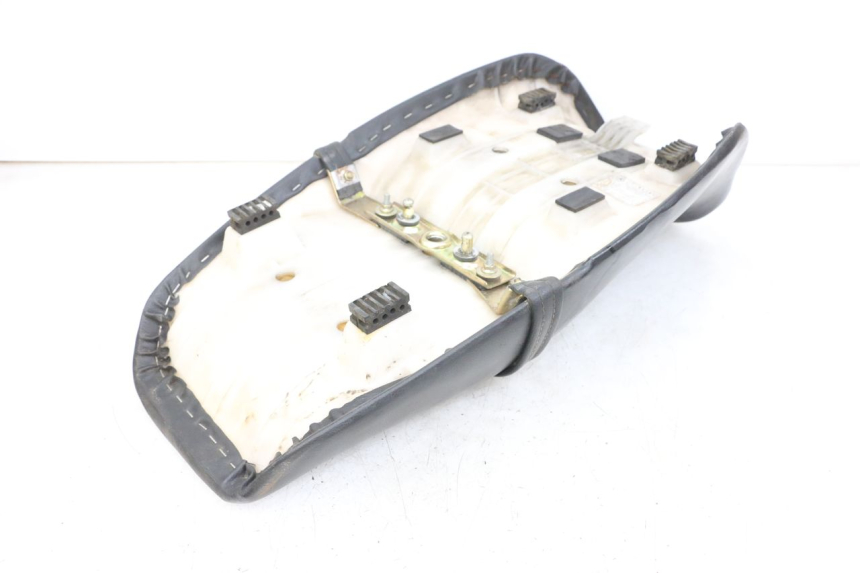 photo de Seat HYOSUNG GF 125 (2001 - 2005) - Autre angle de vue