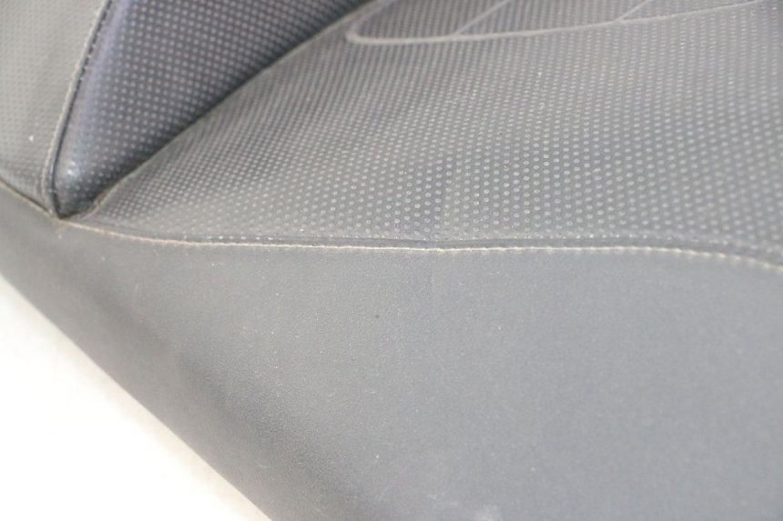 photo de SELLE GILERA GP 800 (2007 - 2013) - Zoom état d’usage