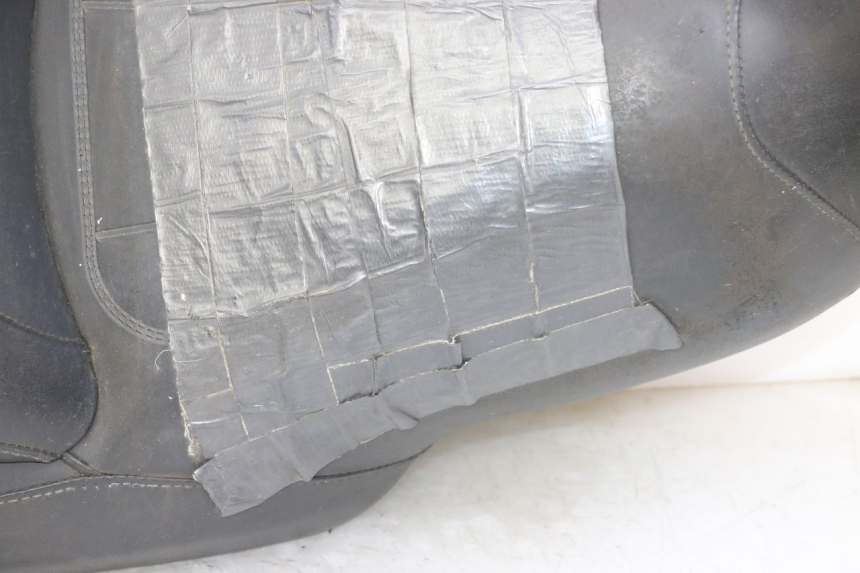 photo de SELLE KYMCO GRAND DINK 125 (2008 - 2014) - Zoom qualité