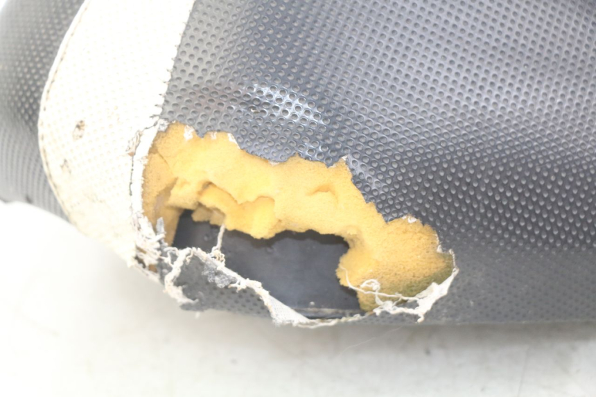 photo de SELLE TNT MOTOR GRIDO 2T 50 (2010 - 2019) - Vue rapprochée