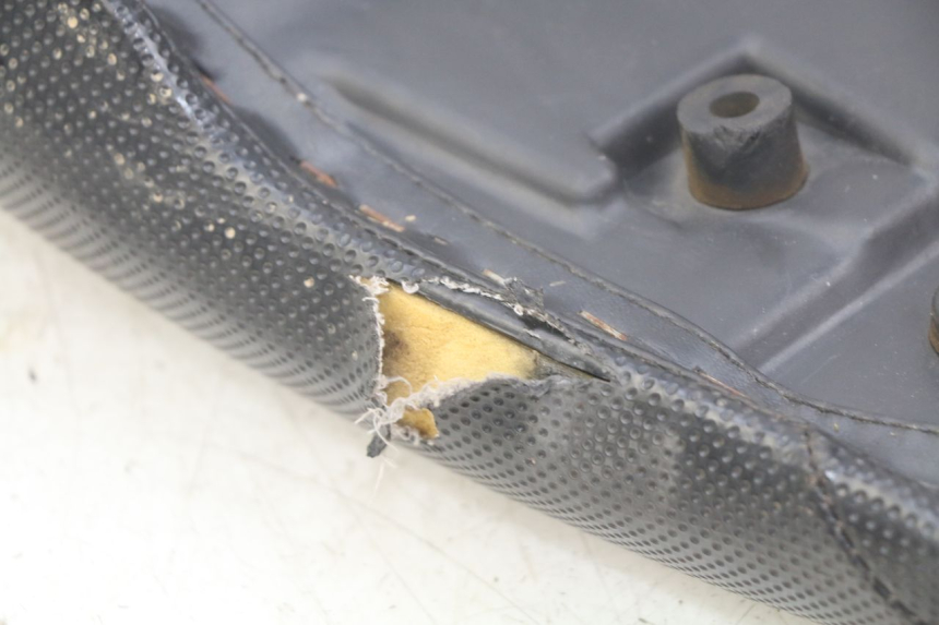 photo de SELLE TNT MOTOR GRIDO 2T 50 (2010 - 2019) - Points de fixation