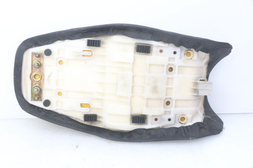 photo de SELLE SUZUKI GSF N BANDIT 600 (2000 - 2004) - Vue d’ensemble