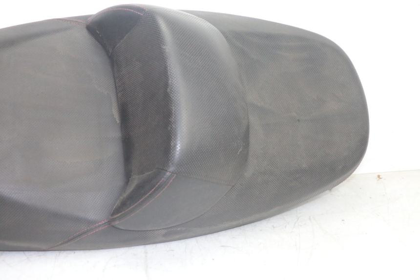 photo de SELLE SYM GTS EVO 125 (2009 - 2013) - Zoom état d’usage
