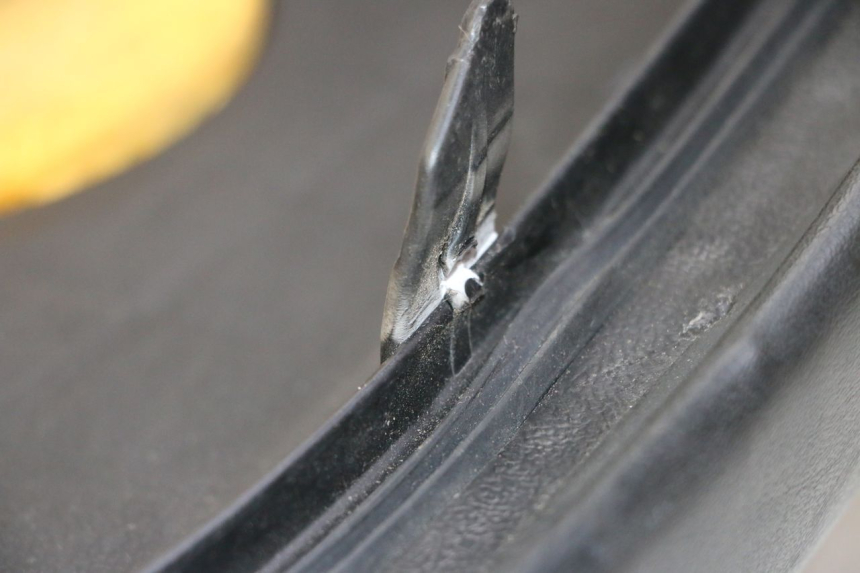 photo de SELLE DAELIM HISTORY 125 (2001 - 2002) - Zoom état d’usage