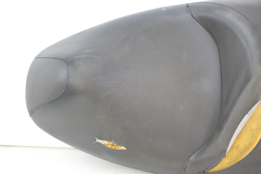 photo de SELLE HONDA FES S-WING SWING ABS 125 (2007 - 2015) - Zoom qualité