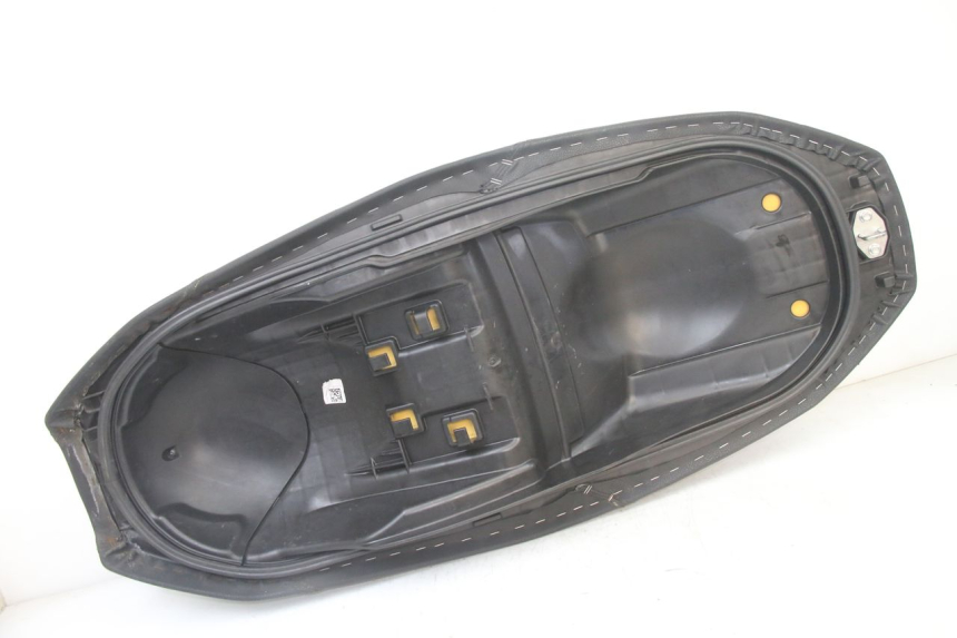 photo de SELLE HONDA FORZA 125 (2021 - 2025) - Vue d’ensemble