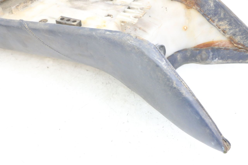 photo de SELLE HONDA MTX TC02 125 (1987 - 1989) - Détail de la pièce