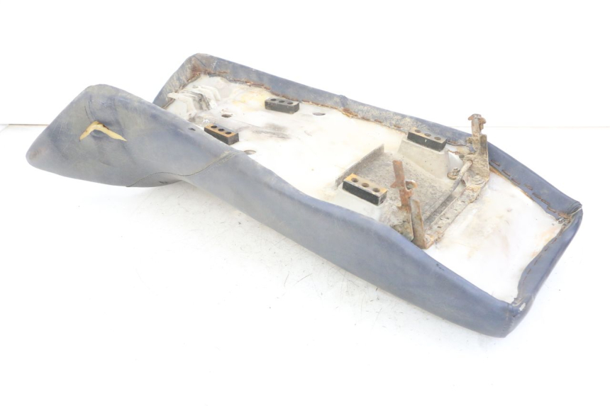 photo de SELLE HONDA MTX TC02 125 (1987 - 1989) - Autre angle de vue