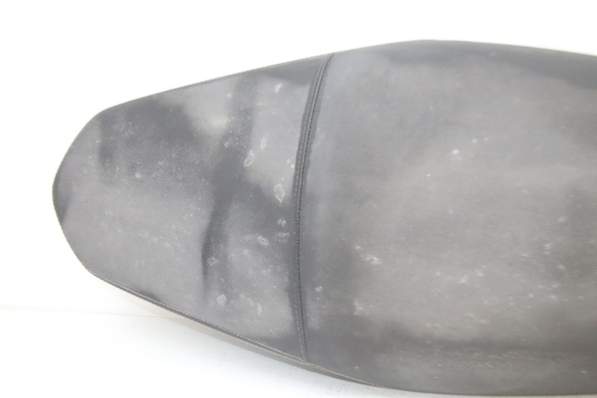 photo de SELLE HONDA PCX (JF57/JF64) 125 (2014 - 2018) - Zoom état d’usage