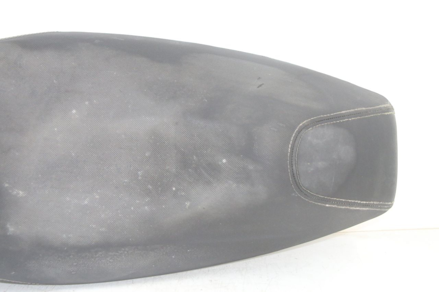 photo de SELLE HONDA PCX (JF57/JF64) 125 (2014 - 2018) - Autre angle de vue