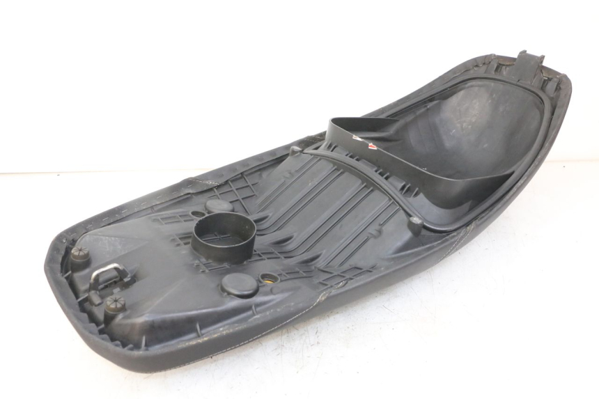 photo de SELLE HONDA SH i 300 (2015 - 2020) - Points de fixation