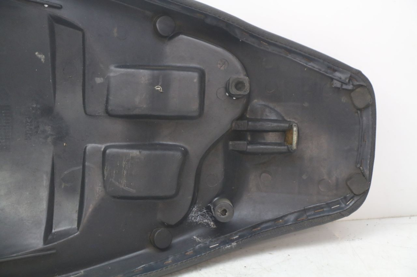 photo de SELLE KEEWAY HURRICANE 50 (2006 - 2019) - Détail de la pièce