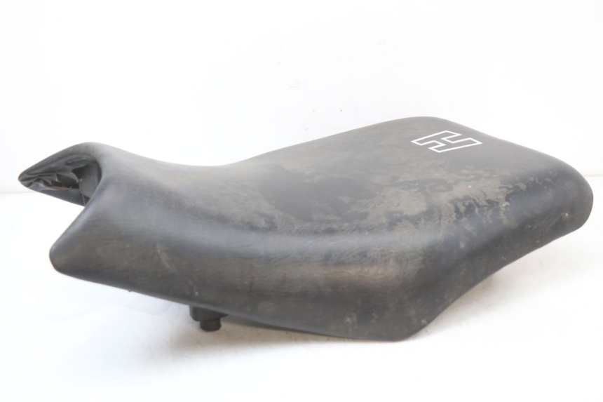 photo de SELLE HYTRACK HY S 4X4 410 (2013 - 2016) - Autre angle de vue