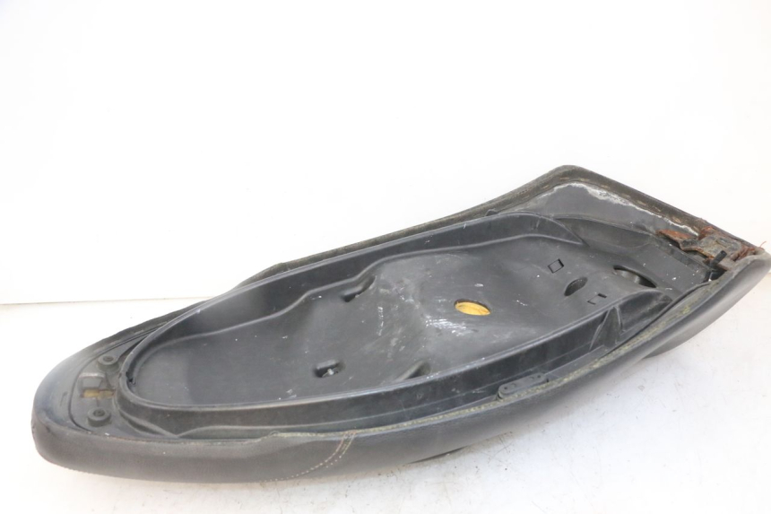 photo de SELLE PIAGGIO IE MP3 YOURBAN 300 (2011 - 2016) - Autre angle de vue