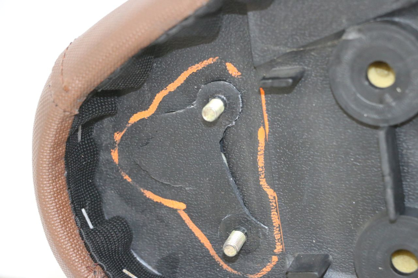 photo de SELLE JM MOTORS VX 125 (2022 - 2025) - Marquages et références