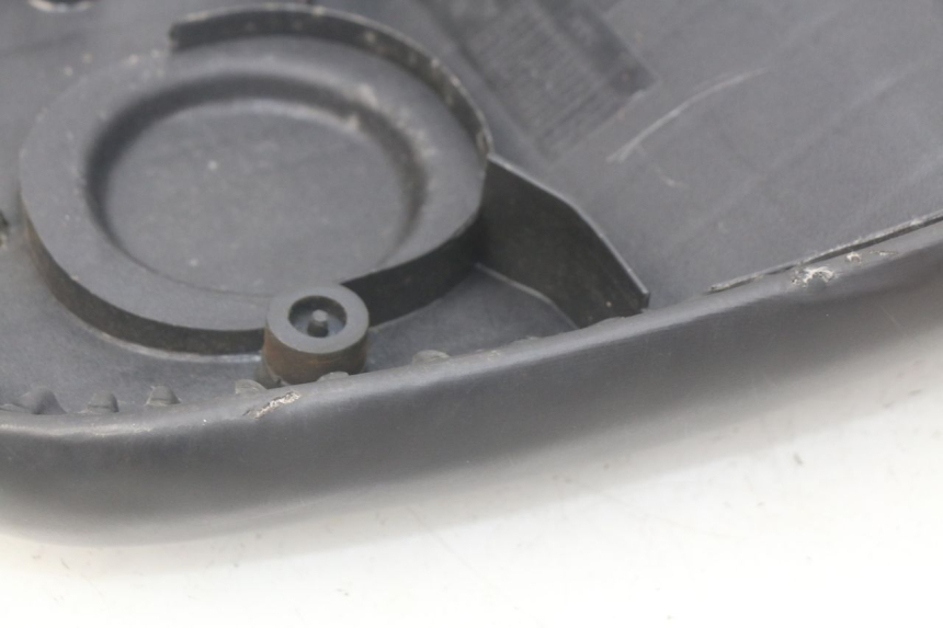 photo de SELLE PEUGEOT KISBEE 2T 50 (2010 - 2017) - Détail de la pièce