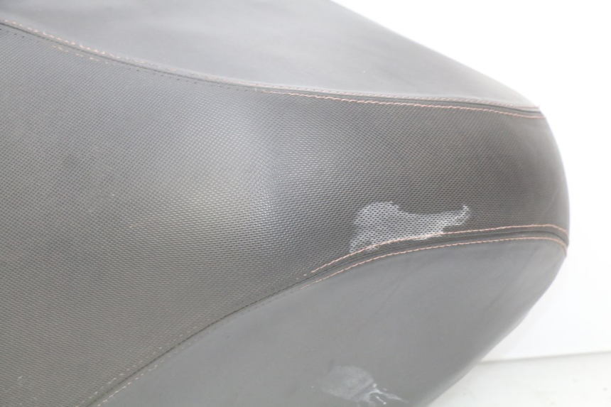 photo de SELLE PEUGEOT KISBEE 2T 50 (2010 - 2017) - Vue principale