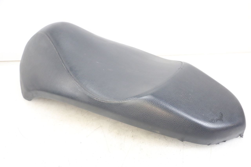 photo de SELLE PEUGEOT KISBEE 2T 50 (2018 - 2022) - Autre angle de vue