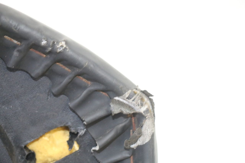 photo de SELLE PEUGEOT KISBEE 2T 50 (2010 - 2017) - Pièce contrôlée