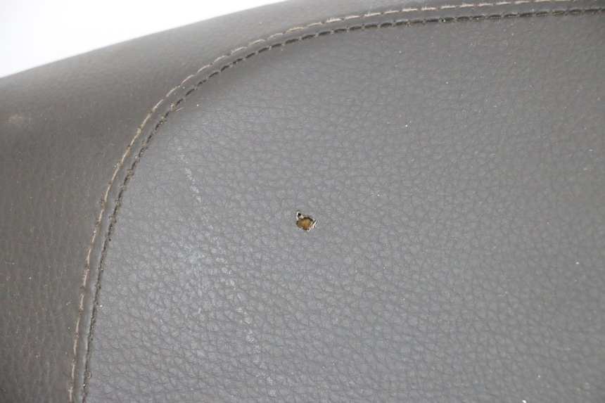 photo de SELLE PEUGEOT KISBEE 2T 50 (2010 - 2017) - Angle alternatif