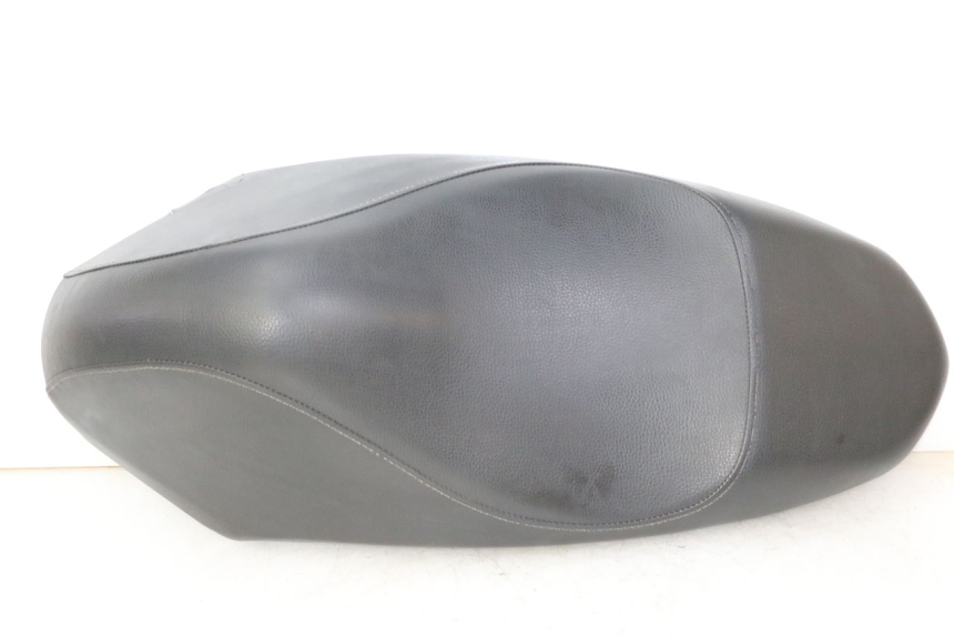 photo de SELLE PEUGEOT KISBEE 2T 50 (2010 - 2017) - Vue principale