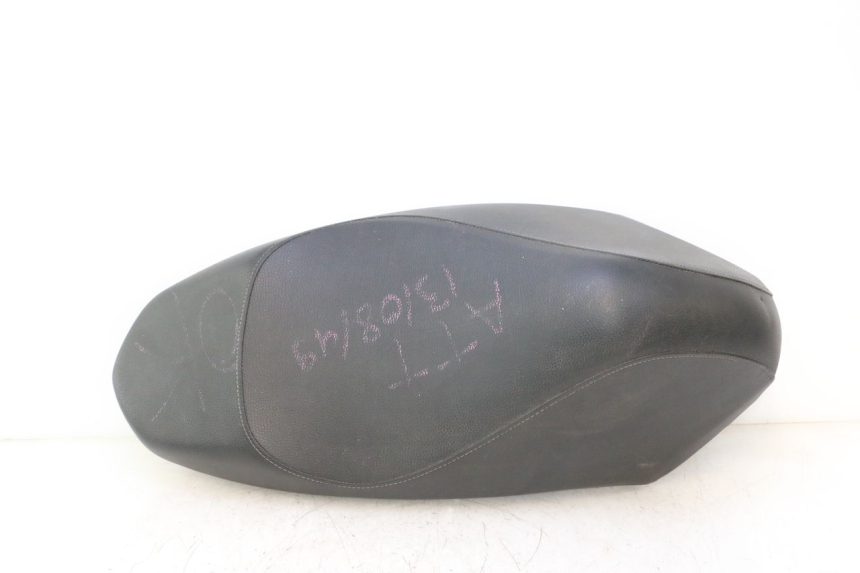 photo de SELLE PEUGEOT KISBEE 2T 50 (2018 - 2022) - Vue principale