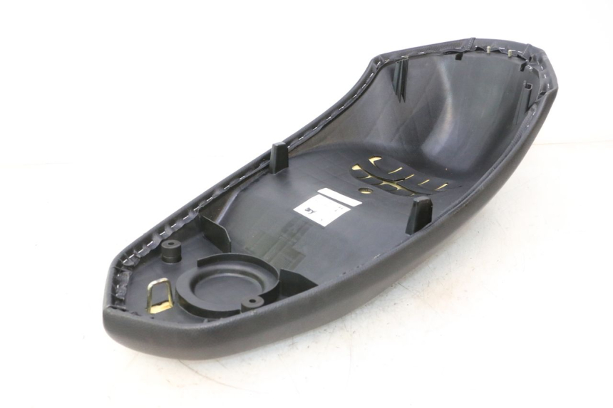 photo de SELLE PEUGEOT KISBEE 2T 50 (2018 - 2022) - Pièce contrôlée