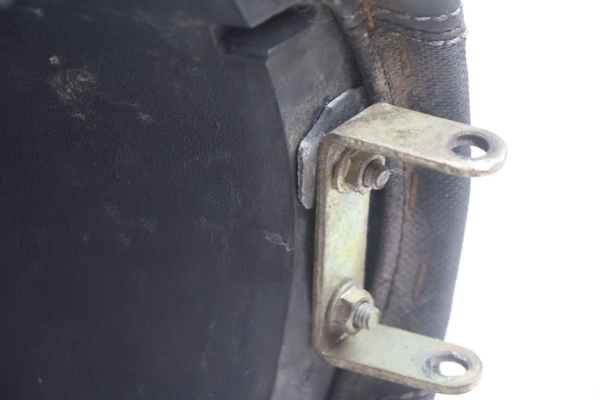 photo de SELLE PEUGEOT KISBEE 2T 50 (2010 - 2017) - Détails caractéristiques
