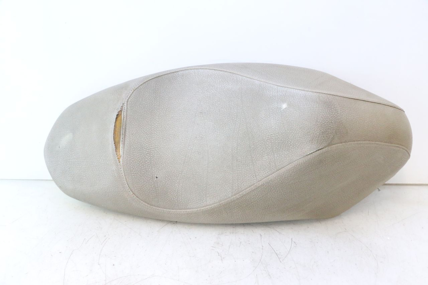 photo de SELLE PEUGEOT KISBEE 2T 50 (2010 - 2017) - Vue principale
