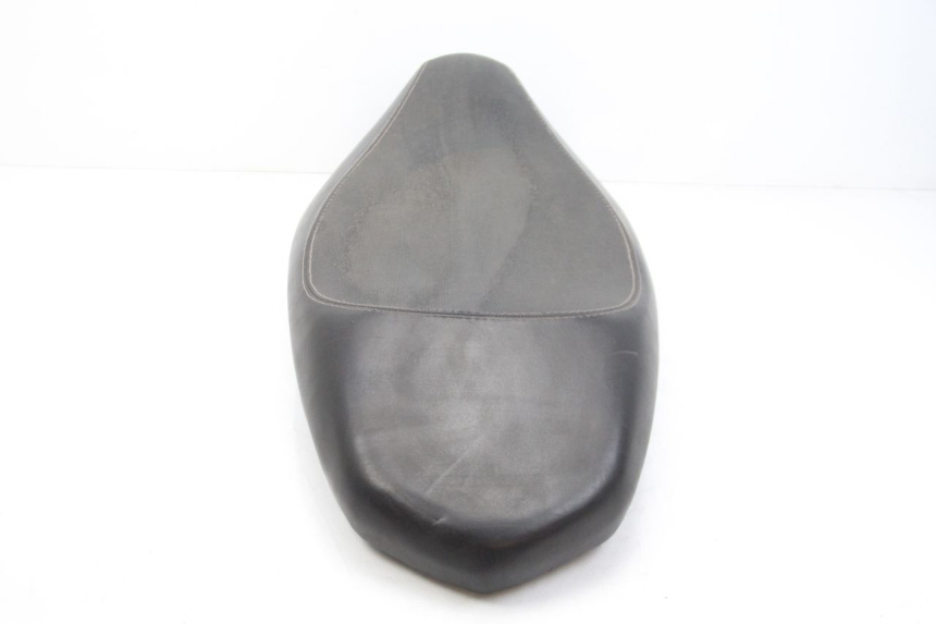 photo de SELLE PEUGEOT KISBEE 4T 50 (2018 - 2022) - Points de fixation