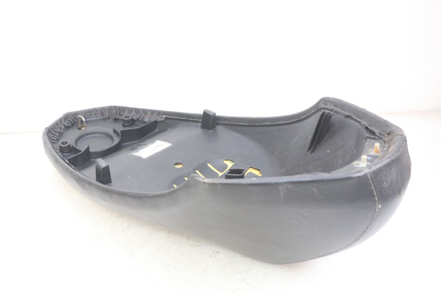 photo de SELLE PEUGEOT KISBEE 4T 50 (2010 - 2017) - Pièce contrôlée