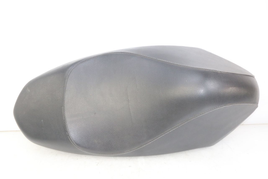 photo de SELLE PEUGEOT KISBEE 4T 50 (2018 - 2022) - Vue principale