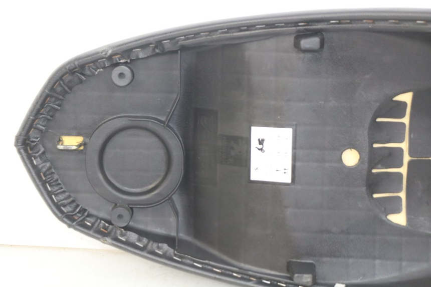 photo de SELLE PEUGEOT KISBEE 4T 50 (2018 - 2022) - Inspection visuelle