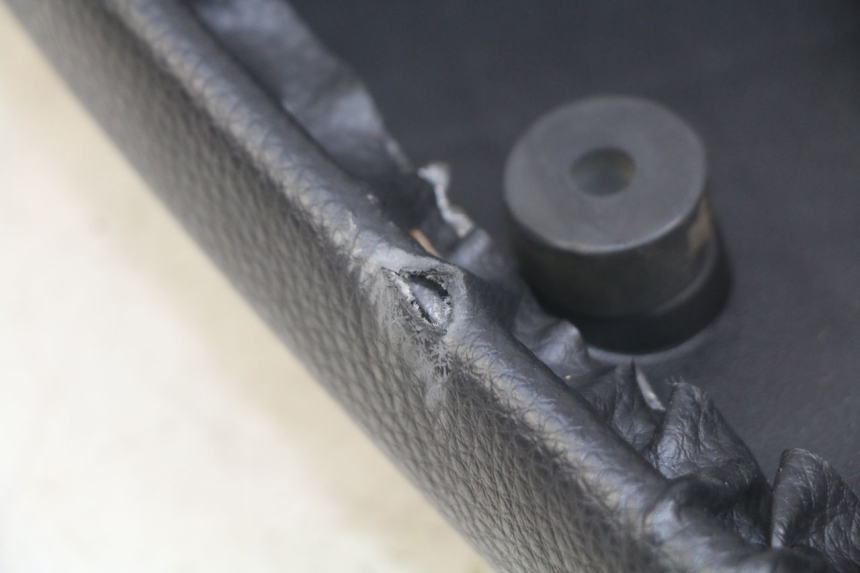 photo de SELLE PEUGEOT KISBEE 4T 50 (2018 - 2022) - Autre angle de vue