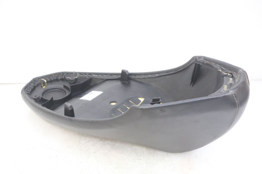 photo de SELLE PEUGEOT KISBEE 4T 50 (2018 - 2022) - Pièce contrôlée