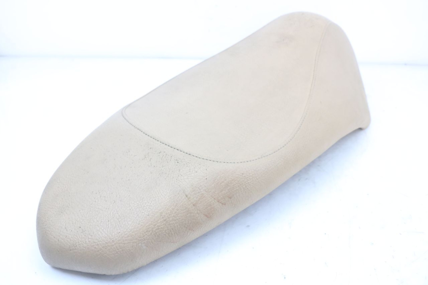 photo de SELLE PEUGEOT KISBEE 4T 50 (2010 - 2017) - Points de fixation